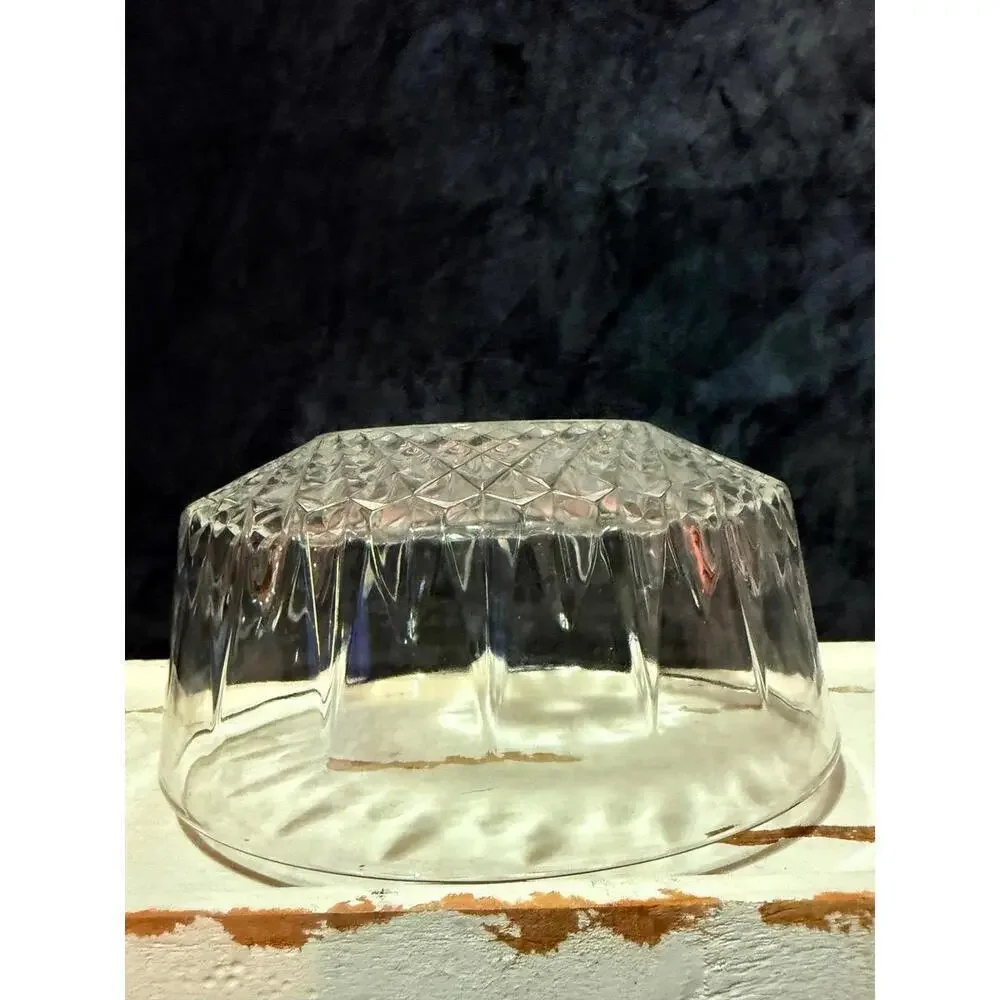 Vintage Arcoroc France 14” Crystal Serving Bowl Starburst Diamond Pattern